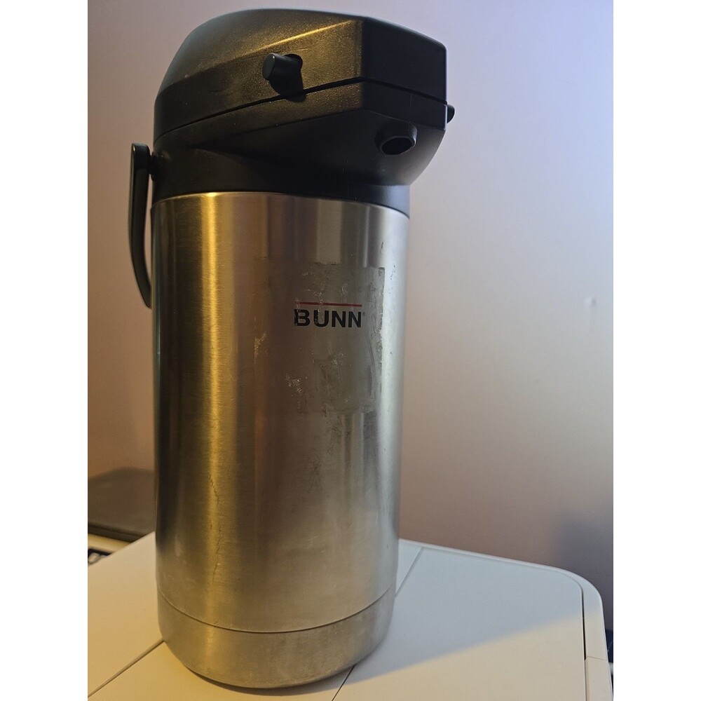 BUNN 32130.0000 3.0-Liter Lever-Action Airpot Stainless Steel 102oz Nice